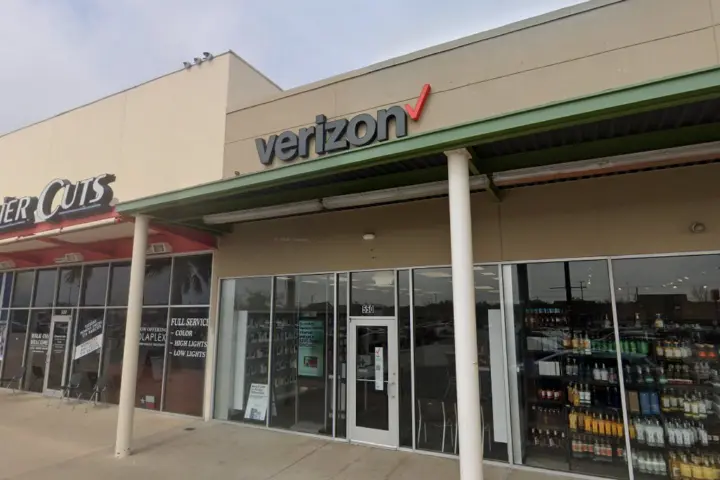 Cricket Wireless Authorized Retailer - 1700 E Palm Valley Blvd Ste 500