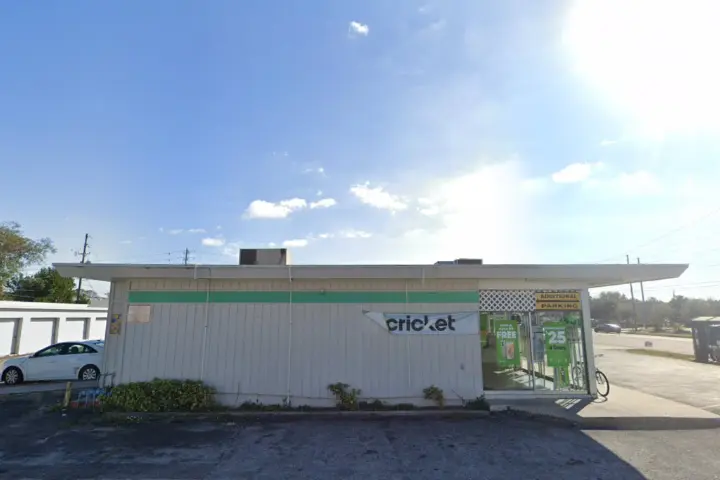 Cricket Wireless Authorized Retailer - 1726 Drew St