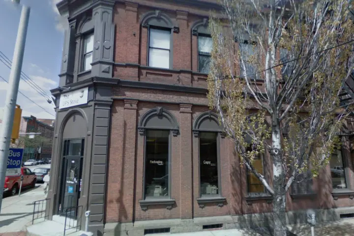 Cricket Wireless Authorized Retailer - 1739 E Carson St