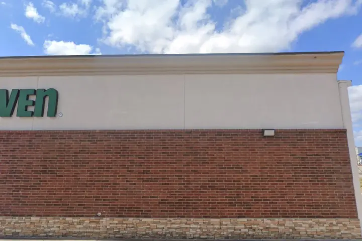 Cricket Wireless Authorized Retailer - 1800 E Slaughter Ln