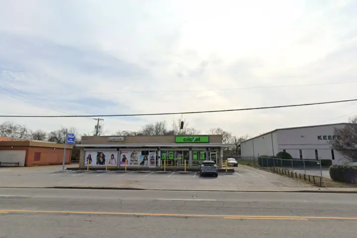 Cricket Wireless Authorized Retailer - 1826 E 23rd St