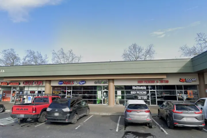Cricket Wireless Authorized Retailer - 1855 NE Division St