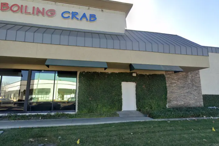Cricket Wireless Authorized Retailer - 18922 E Gale Ave Ste D