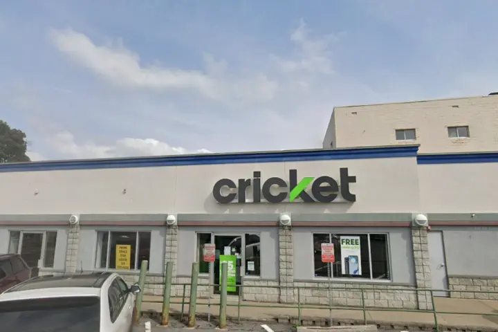 Cricket Wireless Authorized Retailer - 1904 Genesee St