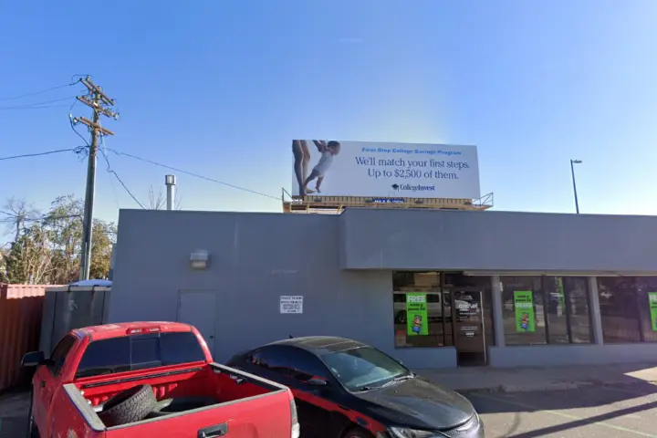 Cricket Wireless Authorized Retailer - 1919 E Colfax Ave