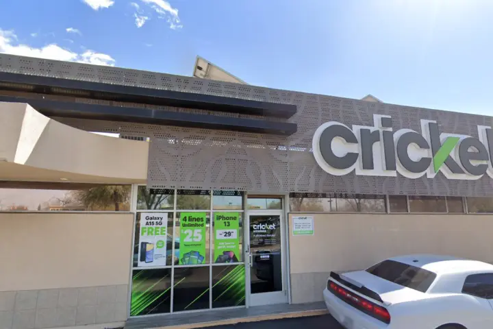 Cricket Wireless Authorized Retailer - 2000 E Broadway Blvd Ste 100
