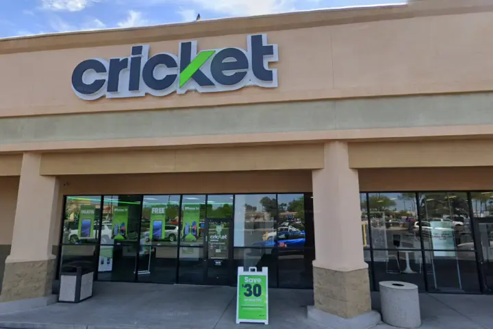 Cricket Wireless Authorized Retailer - 2091 E Irvington Rd Ste 129