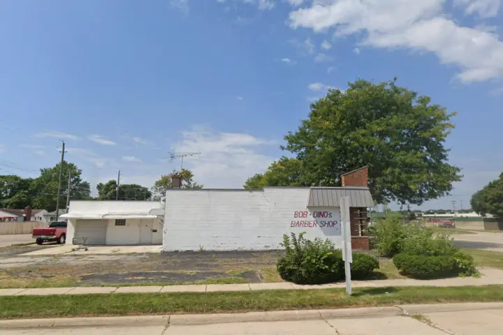 Cricket Wireless Authorized Retailer - 21713 Ecorse Rd