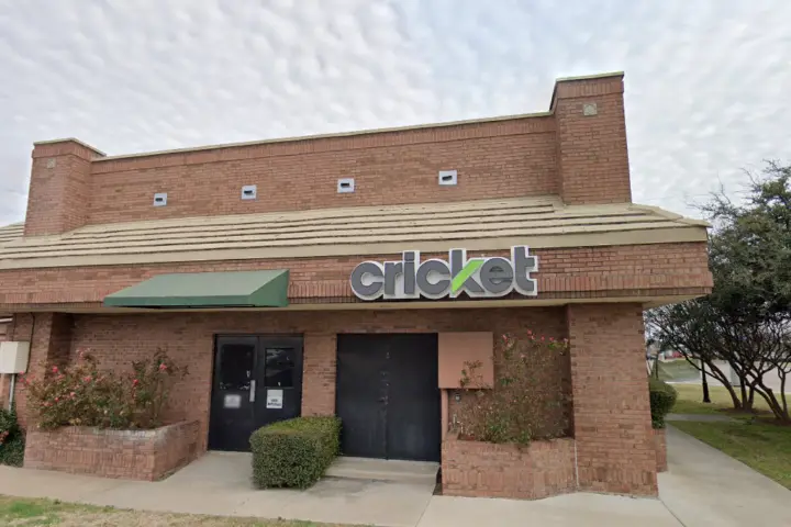 Cricket Wireless Authorized Retailer - 2193 Buckingham Rd