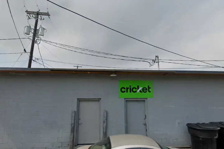Cricket Wireless Authorized Retailer - 230 E Idaho St