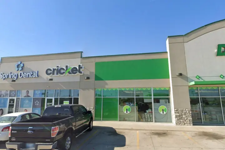 Cricket Wireless Authorized Retailer - 2327 E Main St