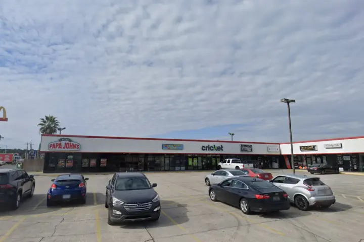 Cricket Wireless Authorized Retailer - 2414 McLaurin St