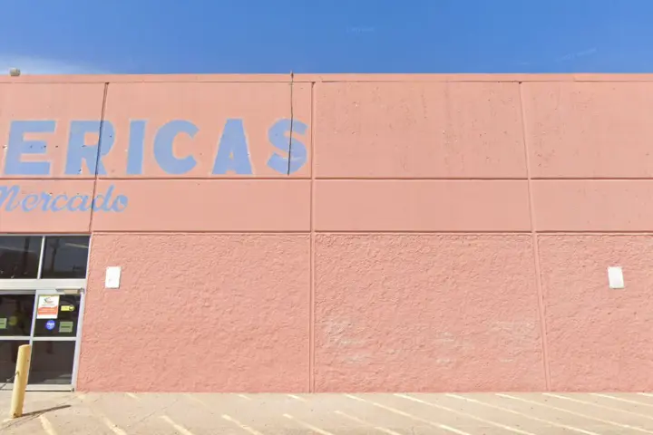 Cricket Wireless Authorized Retailer - 2415 E Admiral Pl