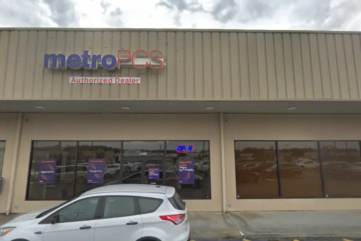 Cricket Wireless Authorized Retailer - 2492 Memorial Dr