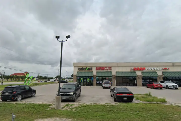Cricket Wireless Authorized Retailer - 2521 E Main St Ste 101