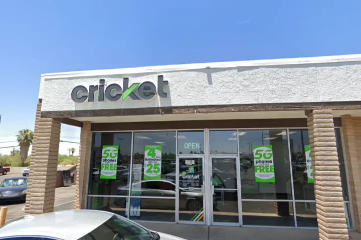 Cricket Wireless Authorized Retailer - 2536 S Kolb Rd