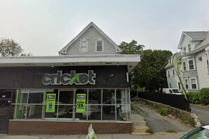 Cricket Wireless Authorized Retailer - 268 Lincoln St