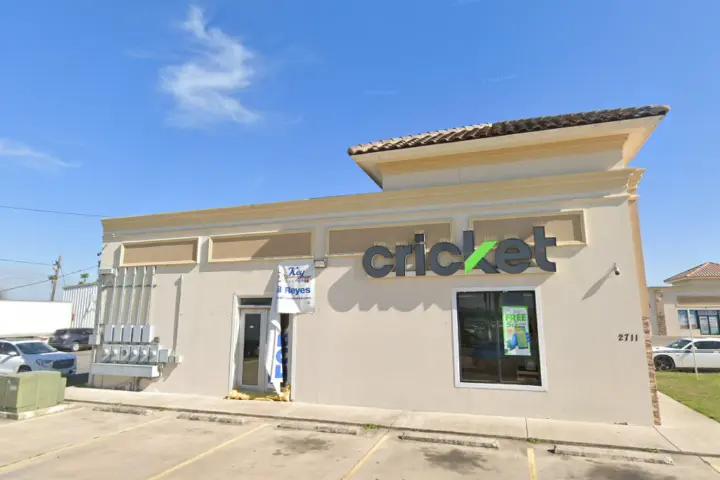 Cricket Wireless Authorized Retailer - 2711 S 23rd St
