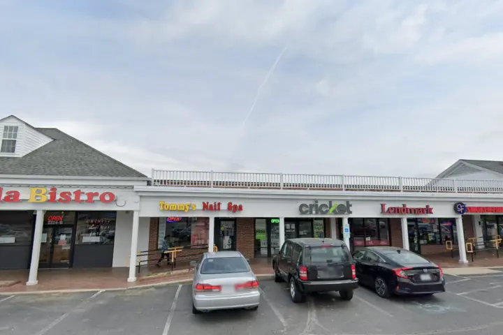Cricket Wireless Authorized Retailer - 2718B Bragg Blvd