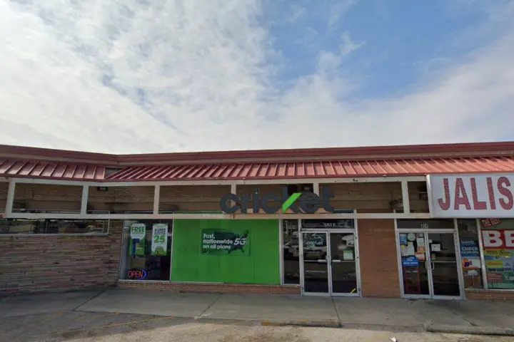 Cricket Wireless Authorized Retailer - 2765 S Staples St