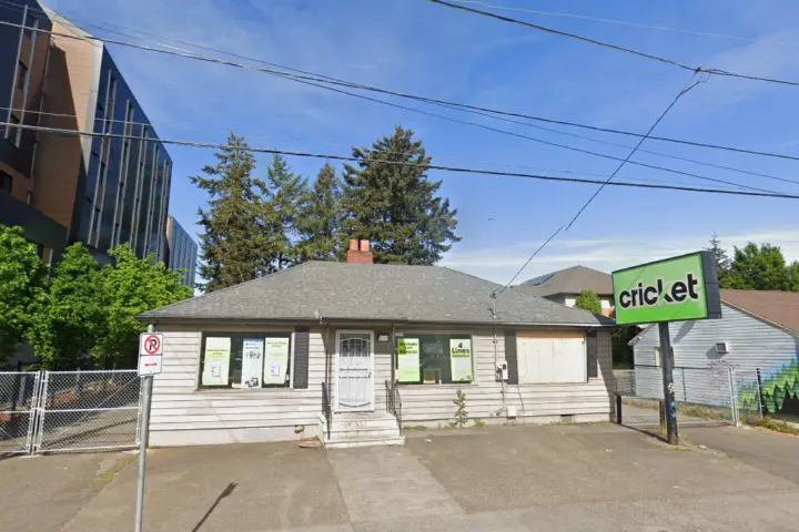 Cricket Wireless Authorized Retailer - 29 NE 122nd Ave