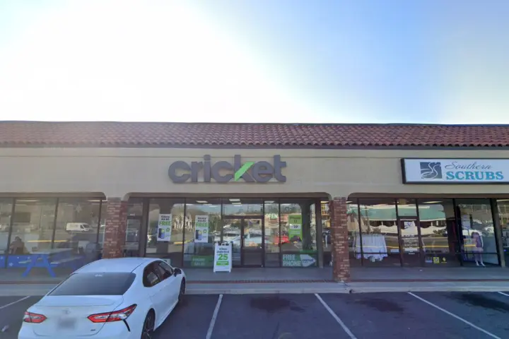 Cricket Wireless Authorized Retailer - 2902 N Ashley St