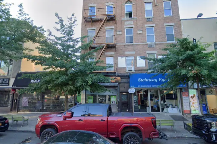 Cricket Wireless Authorized Retailer - 30-23 Steinway St
