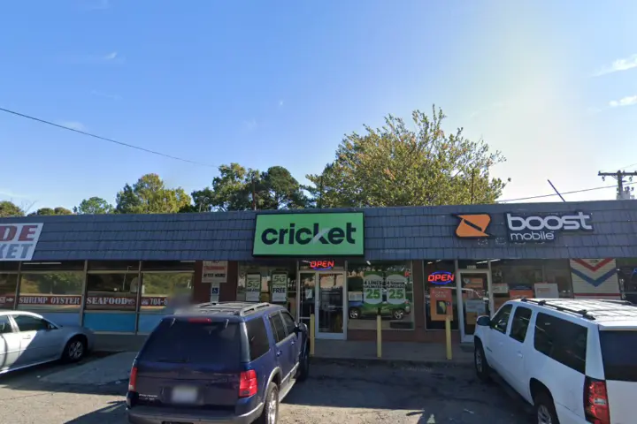 Cricket Wireless Authorized Retailer - 3019 Kilborne Dr