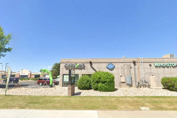 Cricket Wireless Authorized Retailer - 3027 N Garfield Ave