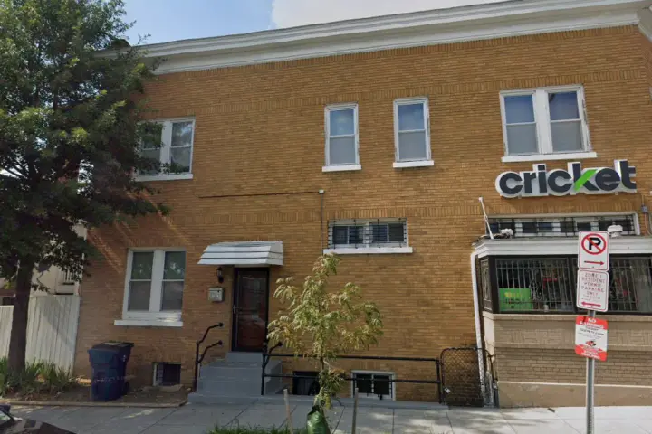 Cricket Wireless Authorized Retailer - 3100 Georgia Ave NW