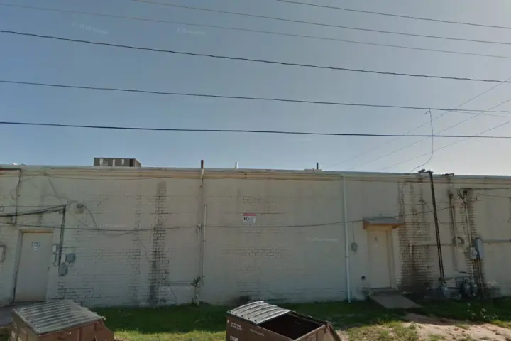 Cricket Wireless Authorized Retailer - 3126 N 1st St