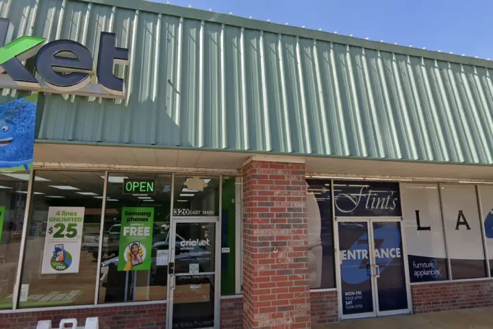 Cricket Wireless Authorized Retailer - 320 E Main St