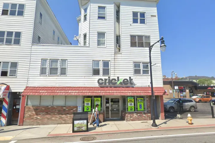 Cricket Wireless Authorized Retailer - 333 Grafton St