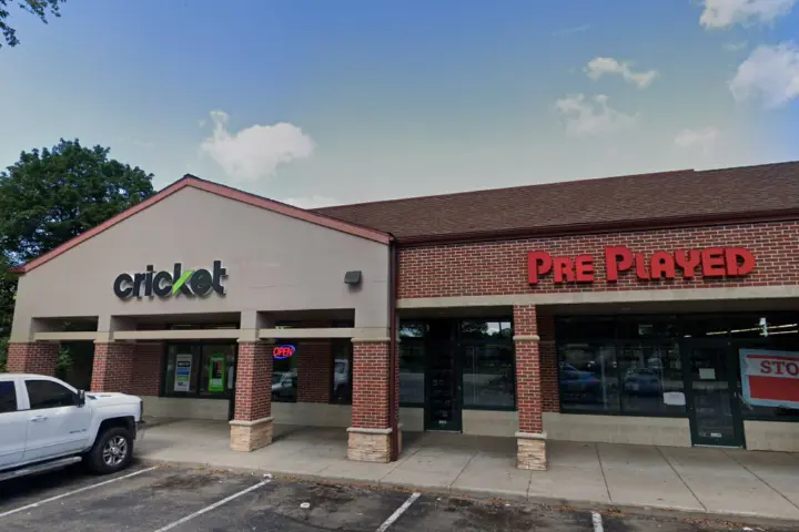 Cricket Wireless Authorized Retailer - 3868 E Washington Ave