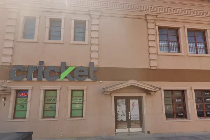 Cricket Wireless Authorized Retailer - 398 E Main St