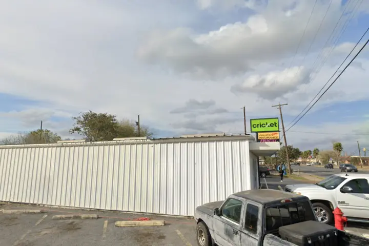 Cricket Wireless Authorized Retailer - 403 North Main St.
