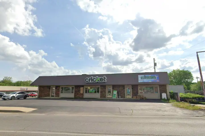 Cricket Wireless Authorized Retailer - 409 S 2nd St