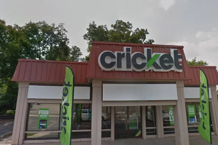Cricket Wireless Authorized Retailer - 4385 Kalamazoo Ave SE
