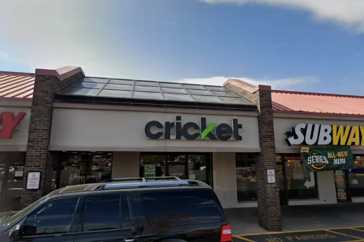 Cricket Wireless Authorized Retailer - 4401 E 10th St Ste 11