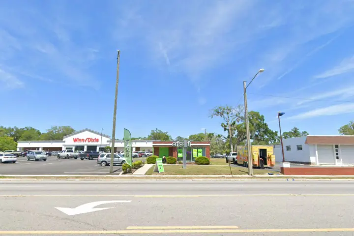 Cricket Wireless Authorized Retailer - 456 E Noble Ave