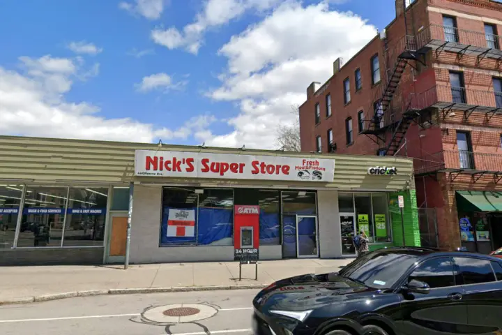 Cricket Wireless Authorized Retailer - 460 Monroe Ave