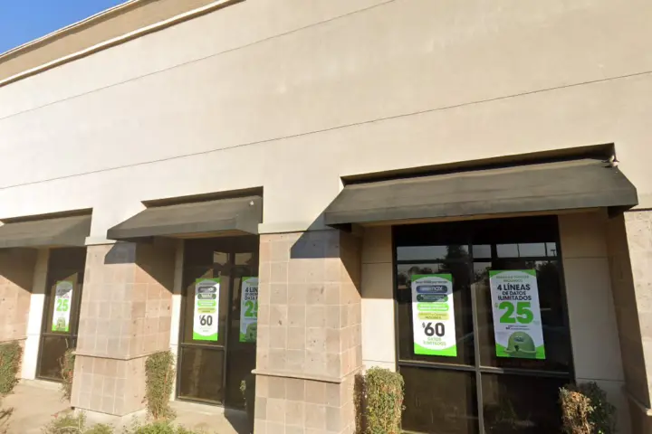 Cricket Wireless Authorized Retailer - 4829 Panama Ln