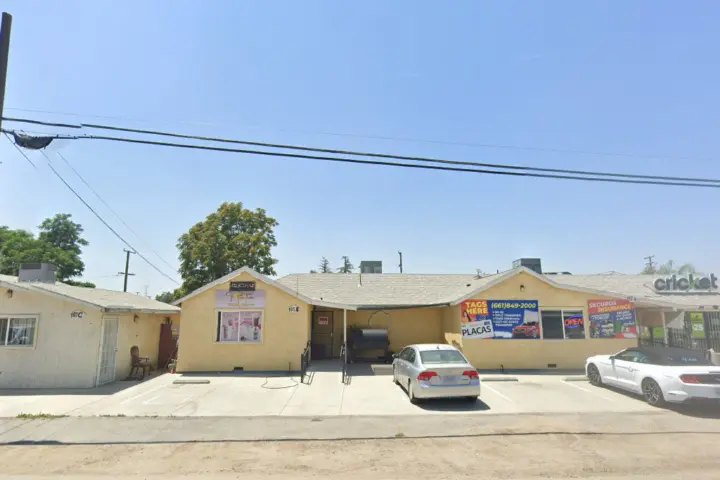 Cricket Wireless Authorized Retailer - 497 E Center Ave