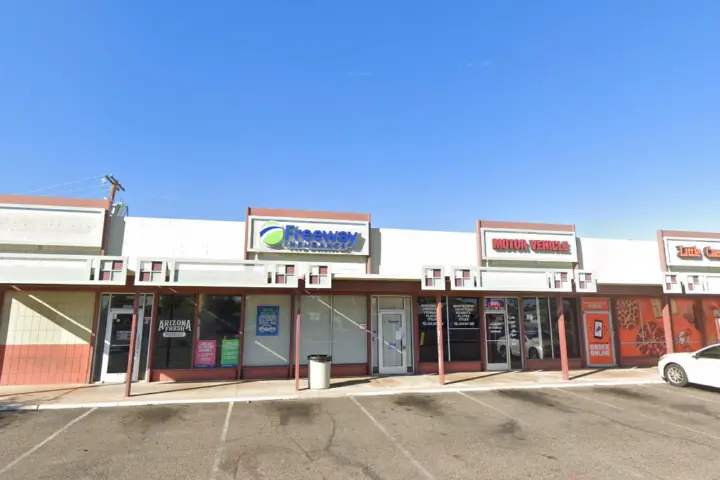 Cricket Wireless Authorized Retailer - 5109 W Glendale Ave