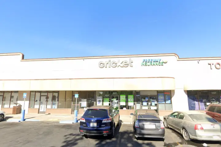 Cricket Wireless Authorized Retailer - 5217 Fruitridge Rd