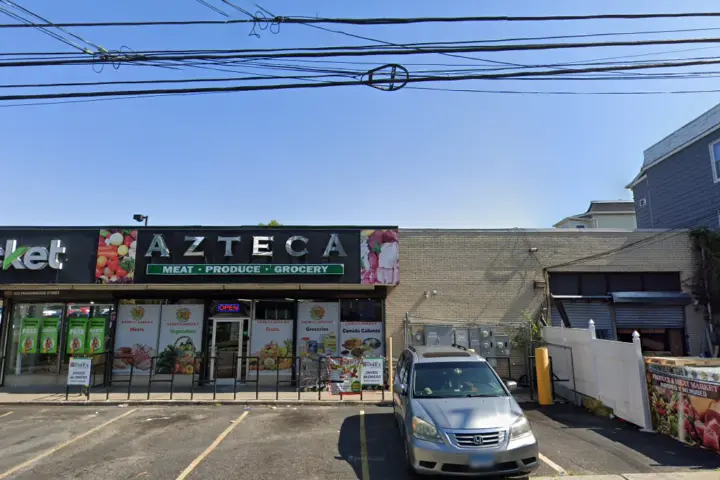 Cricket Wireless Authorized Retailer - 522 Pequonnock St
