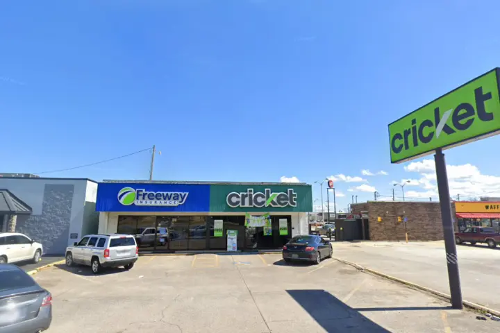 Cricket Wireless Authorized Retailer - 539 Quintard Dr