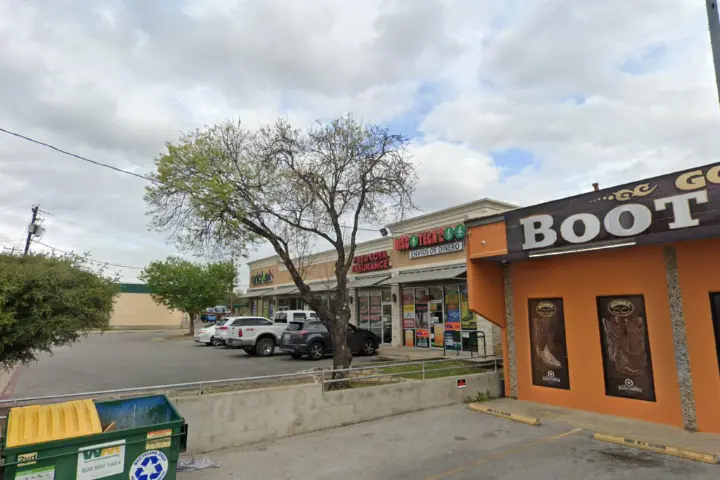 Cricket Wireless Authorized Retailer - 5403 Cameron Rd Ste 400