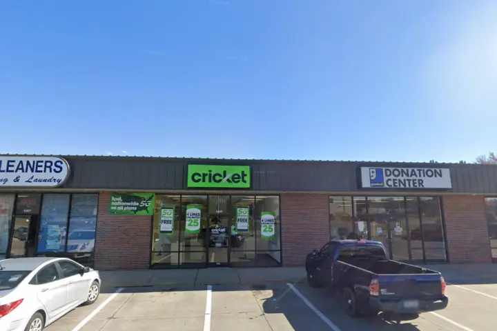 Cricket Wireless Authorized Retailer - 5409 S 96th St
