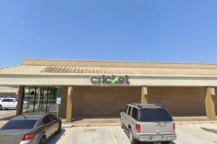 Cricket Wireless Authorized Retailer - 5619 Uvalde Rd